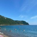 Прибој награђује најбоље основце и средњошколце: Летовање на мору о општинском трошку