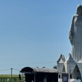 (Foto) Poljska dobila najveću statuu Device Marije u Evropi: Visoka više od 55 metara, izgradio je multimilioner