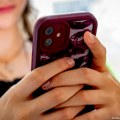 Svaki peti adolescent seksualno uznemiravan na internetu