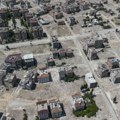 DW: Pola godine nakon razornog zemljotresa na jugoistoku Turske ruševine i šatori