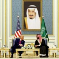Američki predsednik kaže da će Saudijci investirati bilion dolara u SAD