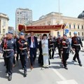 10 minuta: Vernici, predvođeni mitropolitom u gradskoj litiji