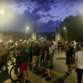 Зајечарци синоћ блокирали мост у Котлујевцу на 30 минута и позвали грађане вечерас испред ПУ Зајечар у 20.30 сати