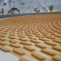 Keks bez koga deca ne mogu, sada se proizvodi i u Africi! Prilagođen je tamošnjem tržištu a evo gde je fabrika