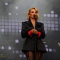 "Diži du*e, šta me gledaš?!": Goca prekinula koncert i sišla u publiku, pa se obratila Milici Pavlović