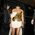 Kim Kardašijan proslavila 45. rođendan u Parizu u upečatljivom autfitu FOTO