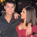 Ena Čolić (33) isprtila sina na maturu: Peja grli taštu i puca od ponosna: A evo šta je dečak kupio svojoj drugarici