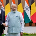 Istopila se čokoladna "Kapija Indije": Poklon Belgije Narendri Modiju nije izdržao put do Indije