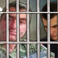 Непоправљиви! Блажићи дивљају и иза решетака: Отац пребачен у најстроже чувани затвор, а масовни убица већ 4 пута правио…