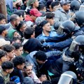Španska policija pucala u vazduh tokom prebacivanja hiljada migranata sa plaža