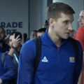 Košarkaška reprezentacija Srbije sletela u Beograd: Bogdanović se zahvalio navijačima