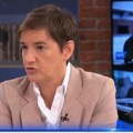 "Sledeći cilj je da prosečna plata pređe 1.000 evra" Brnabić: Osećam neverovatnu sreću i ponos