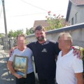 Zajedno sa željkom Dunav je odneo i deo nas: Komšije nastradalog akademskog slikara Željka Dragićevića u šoku posle tragedije…