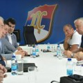 Opozicija bez ideja za prevremene izbore: Snsd se sprema za novembar, a protivnici već razbijeni