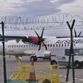 Avion „Er Srbije“ sa 267 putnika iz Dubaija sleteo u Beograd