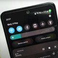 Da li vam se pali plava lampica? Ako vidite ovaj znak na vrhu ekrana, vaš telefon krije veliku tajnu!