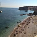 Srbi napadnuti u Dubrovniku! Palicama nasrnuli na automobil sa srpskim tablicama, dve osobe povređene