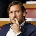 Frančesko Toti ušao u košarku!