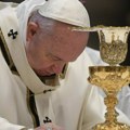 Papa Franja se ne oseća dobro: Poglavar Rimokatolilke crkve u popodnevnim satima primljen u bolnicu