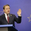 Varhelji: Ne razmatramo zahtev Kosova za članstvo u EU