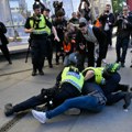 Švedska policija rasterala propalestinske demonstrante ispred evrovizijske arene u Malmeu