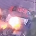 Uznemirujući snimak atentata na ruskog pukovnika u Moskvi: Ušao u auto sa ženom, eksplozija mu otkinula noge