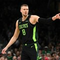 Prozingis se vratio na teren u velikom stilu: Boston uništio Kliperse, Letonac odigrao prvi meč pet meseci nakon operacije!