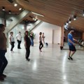 Letnji ritmovi u Lazarevcu: Salsa žurka na otvorenom 1. juna!