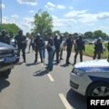 Kordon policije nije dozvolio demonstrantima da priđu gradilištu koje je obišao Vučić