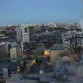 Rakete padaju po civilima, broje se mrtvi: Novi jezivi snimak ruskog napada na Kijev (Video)