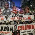 Više od 50.000 ljudi protestovalo u Valensiji zbog prošlogodišnjih poplava