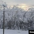 Zbog snega u pojedinim delovima Srbije četvrti dan nema struje