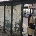 Ne lepite reklame, plakate, umrlice na autobuskim stajalištima - kažnjivo je
