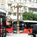 „Tresao se Draža, rodio se kantar“: Sagovornici Danasa o Šapićevom „iznenađenju“ na Terazijama (FOTO)