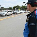 Velika policijska akcija policije na Aerodromu „Nikola Tesla“: Oduzeta dva vozila divljih taksista