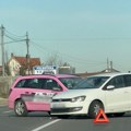 Izbegnuta tragedija: U automobilima koji su se sudarili u Kragujevcu bilo osmoro dece: Poznato njihovo stanje (foto/video)