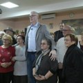 (VIDEO) Tomašević u kampanji SNS zaigrao kolo sa penzionerima