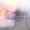 Rusko oružje se "rascvetalo"Jezivi snimak sa fronta, deformisan do neprepoznatljivosti (video)