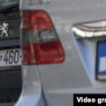 Vlada Kosova ukida režim stavljanja nalepnica na registarske tablice iz Srbije