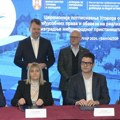 Vesić: "Izgradnja još jednog međunarodnog pristaništa je posebno značajna za turizam"