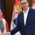 Vučić sa Konrad: Međunarodna zajednica da reaguje da se osigura bezbednost Srba