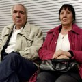 Milan Jovanović i dalje čeka odštetu za paljenje kuće, dok se opstrukcije i poniženja u sudnici nastavljaju