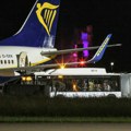 "Avion će eksplodirati, svi: Napolje!" Danijela i njena ćerka skočile iz aviona da izvuku živu glavu: Nisam mogla da hodam…