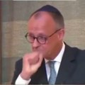 Merc plače kao malo dete: Kancelar Nemačke dirnut do suza tokom govora o Holokaustu (video)