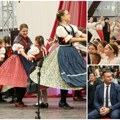Omladinski folklor ulepšao bačku topolu Predsednik Juhas na otvaranju “Sezone kulture Mađarske u Srbiji i Srbije u Mađarskoj…
