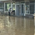 Potop u Novom Pazaru: Ulice i podrumi pod vodom nakon što je pukla glavna cev