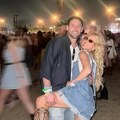 Dečko Sidni Svini progovorio o golim scenama: Njegova reakcija šokirala fanove FOTO