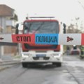 Lokalizovan požar u stambenoj zgradi u Kraljevu: Dve osobe spasene, jedan stan potpuno izgoreo