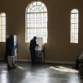 Južnoafrikanci izašli na najneizvjesnije izbore od ukidanja aparthejda