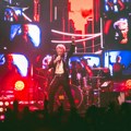 Bili Ajdol održao koncert u Beogradu: Publika je uživala u miksu klasika poput "Cradle of Love", "Flash for fantasy", "77"